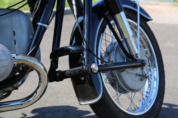 «Проблемой стала растаможка, ведь на раме шестизначный VIN». Белорус про восстановление мотоцикла BMW 1968 г. в. «Проблемой стала растаможка, ведь на раме шестизначный VIN». Белорус про восстановление мотоцикла BMW 1968 г. в.