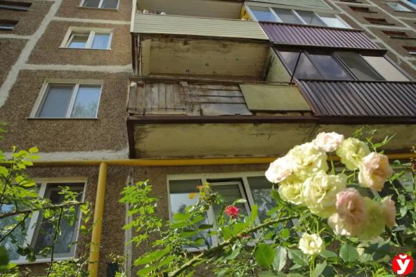 В три года весил 7 кг и спал в углу, как собака. Стали известны подробности о семье, в которой родители убили своего сына в Слуцке В три года весил 7 кг и спал в углу, как собака. Стали известны подробности о семье, в которой родители убили своего сына в Слуцке