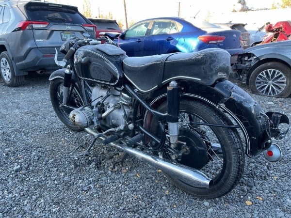 «Проблемой стала растаможка, ведь на раме шестизначный VIN». Белорус про восстановление мотоцикла BMW 1968 г. в. «Проблемой стала растаможка, ведь на раме шестизначный VIN». Белорус про восстановление мотоцикла BMW 1968 г. в.