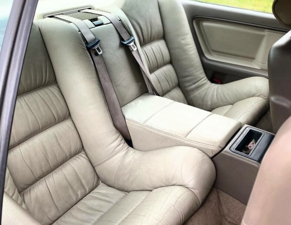 В Беларуси за $30 тыс продают 30-летнюю BMW