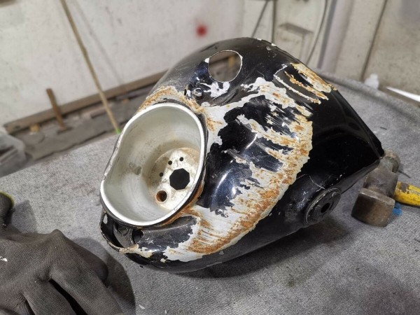 «Проблемой стала растаможка, ведь на раме шестизначный VIN». Белорус про восстановление мотоцикла BMW 1968 г. в. «Проблемой стала растаможка, ведь на раме шестизначный VIN». Белорус про восстановление мотоцикла BMW 1968 г. в.