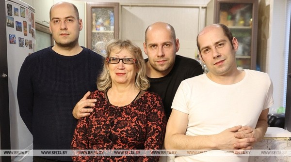 Мать тройняшек рассказала, как за 30 лет менялись меры поддержки многодетных семей Мать тройняшек рассказала, как за 30 лет менялись меры поддержки многодетных семей