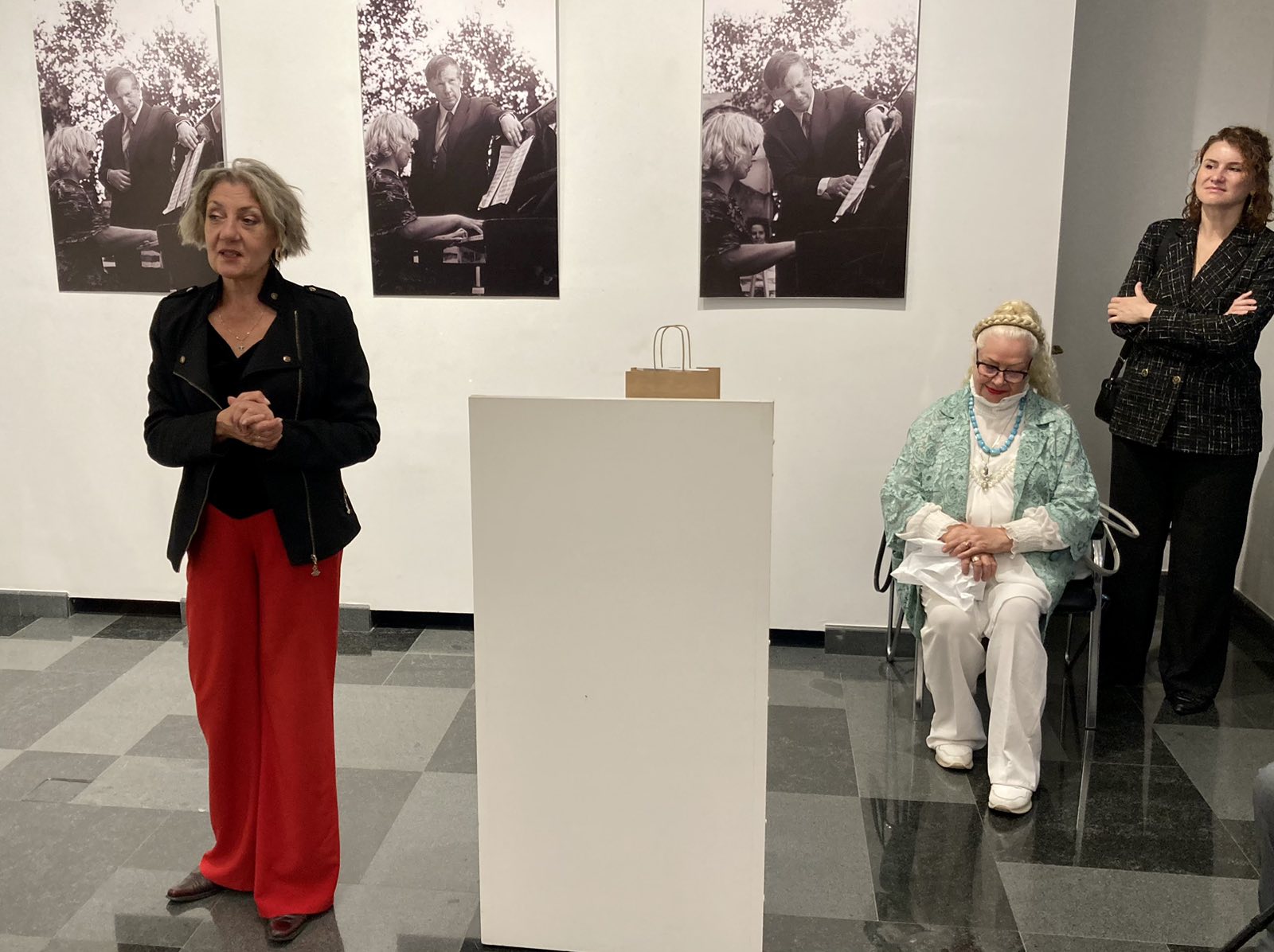 Марафон да 100-годдзя народнага пісьменніка Беларусі Васіля Быкава пачаўся з Віцебску Марафон да 100-годдзя народнага пісьменніка Беларусі Васіля Быкава пачаўся з Віцебску