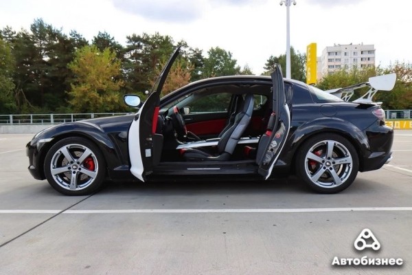 Была полицейской – сейчас немного Opel. Mazda RX-8 и ее необычная история