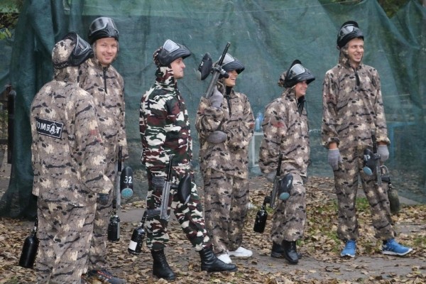 Сотрудники таможенного поста «Козловичи» провели товарищеские игры в пейнтбол Сотрудники таможенного поста «Козловичи» провели товарищеские игры в пейнтбол