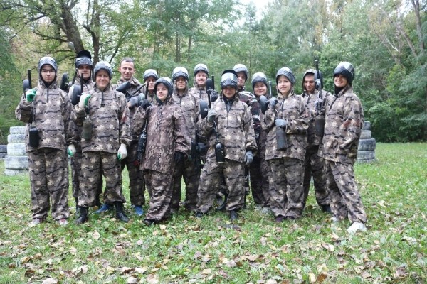 Сотрудники таможенного поста «Козловичи» провели товарищеские игры в пейнтбол Сотрудники таможенного поста «Козловичи» провели товарищеские игры в пейнтбол