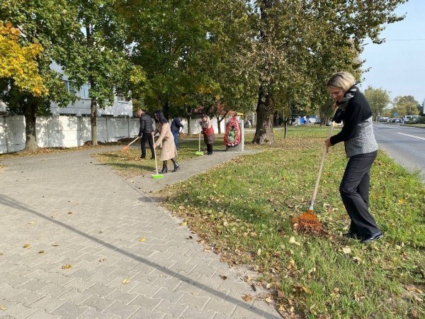 В Бресте в рамках месячника по благоустройству стартовала акция «Марафон чистоты»