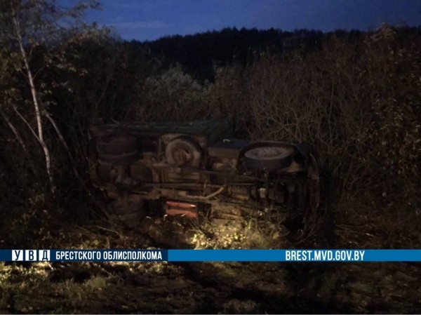 На М1 столкнулись «Газель» и ЗИЛ. Видео и фото