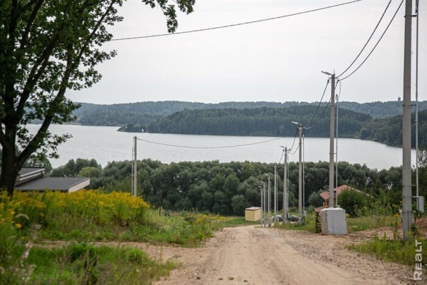 «Картинка почти никогда не передает реальность». Как молодая пара искала дом своей мечты