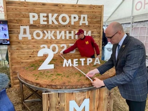 Самую большую котлету приготовили в Беларуси Самую большую котлету приготовили в Беларуси