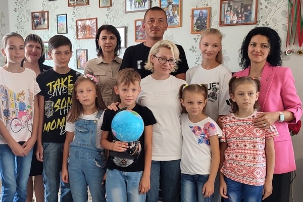 Как это – быть родителями-воспитателями в доме семейного типа? История семьи из Ляховичей Как это – быть родителями-воспитателями в доме семейного типа? История семьи из Ляховичей