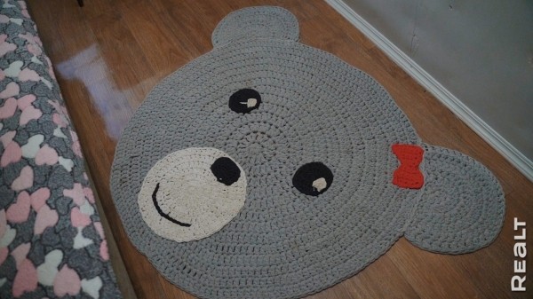 «Мечтаю, что мы здесь состаримся». Семья с тремя детьми купила обычную дачу и круто ее обновляет