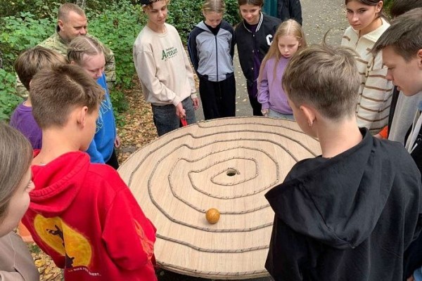 Учащиеся третьей гимназии Бреста побывали в экспедиции на озере Селяхи Учащиеся третьей гимназии Бреста побывали в экспедиции на озере Селяхи