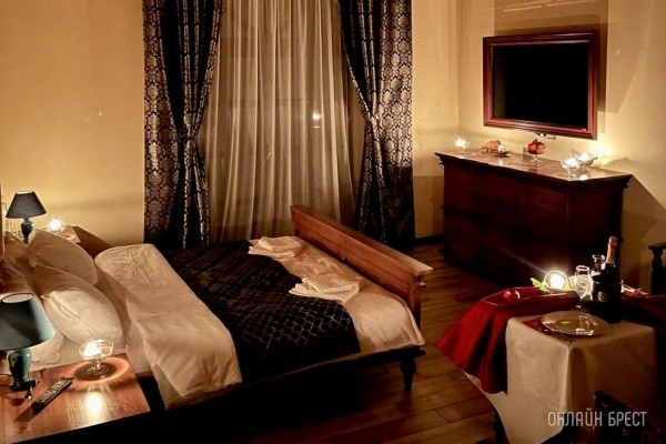 Запланируйте семейный отдых на антуражной вилле с бассейном и рестораном недалеко от Бреста. Аренда номеров, празднование торжеств в Villa Boutique Hotel Запланируйте семейный отдых на антуражной вилле с бассейном и рестораном недалеко от Бреста. Аренда номеров, празднование торжеств в Villa Boutique Hotel