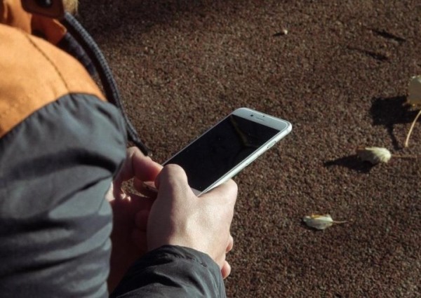 Мужчина нашел телефон и оформил от имени его владелицы заем. Узнали, чем закончилась история Мужчина нашел телефон и оформил от имени его владелицы заем. Узнали, чем закончилась история