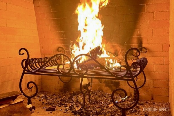 Запланируйте семейный отдых на антуражной вилле с бассейном и рестораном недалеко от Бреста. Аренда номеров, празднование торжеств в Villa Boutique Hotel Запланируйте семейный отдых на антуражной вилле с бассейном и рестораном недалеко от Бреста. Аренда номеров, празднование торжеств в Villa Boutique Hotel