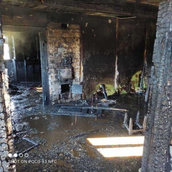 В Жабинковском районе при пожаре в доме сработал АПИ: хозяин вовремя покинул огненную ловушку В Жабинковском районе при пожаре в доме сработал АПИ: хозяин вовремя покинул огненную ловушку