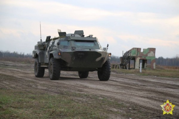 На Брестском полигоне с подразделениями 38-й отдельной гвардейской десантно-штурмовой бригады прошло батальонное тактическое учение с боевой стрельбой