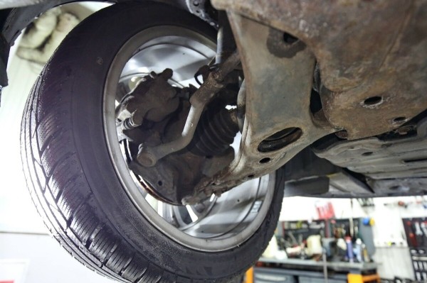 «Отъездил десять лет и ни на секунду не пожалел!». Белорус о владении корейским бизнес-седаном Hyundai Grandeur