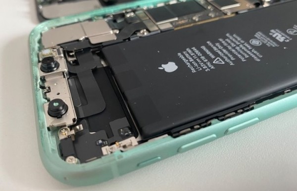 Почему не стоит заряжать телефон в течение ночи Почему не стоит заряжать телефон в течение ночи