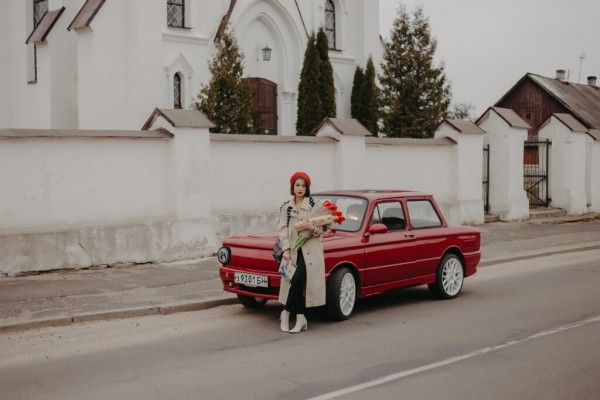 Когда картинка из интернета стала реальностью: как владелец «Запорожца» сделал из обычного старого авто мечту фотографа