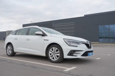 Белорус сам пригнал Renault Megane из Литвы. Есть ли выгода?