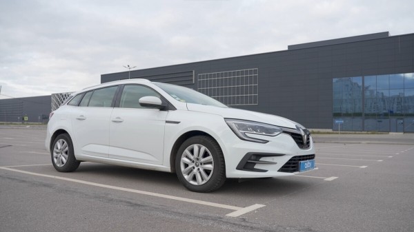Белорус сам пригнал Renault Megane из Литвы. Есть ли выгода?