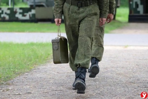 В Беларуси введена новая должность — инструктор по работе с верующим личным составом