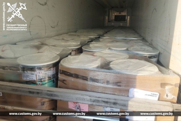 Брестские таможенники пресекли ввоз лекарств по заниженной в 1,5 раза стоимости