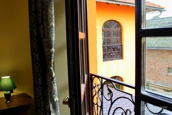 Запланируйте семейный отдых на антуражной вилле с бассейном и рестораном недалеко от Бреста. Аренда номеров, празднование торжеств в Villa Boutique Hotel Запланируйте семейный отдых на антуражной вилле с бассейном и рестораном недалеко от Бреста. Аренда номеров, празднование торжеств в Villa Boutique Hotel