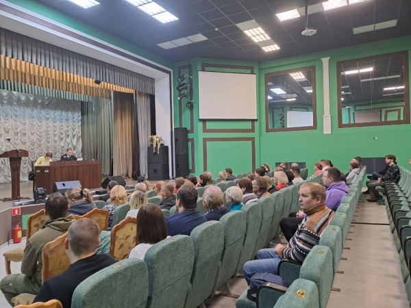 Родственники погибших в маршрутке под Смолевичами требуют от виновников до 100 тыс. рублей