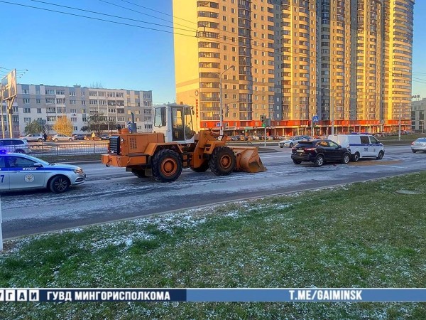 В Минске пьяная женщина с ребенком в салоне врезалась в милицейский автомобиль