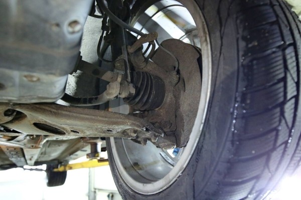 «Отъездил десять лет и ни на секунду не пожалел!». Белорус о владении корейским бизнес-седаном Hyundai Grandeur