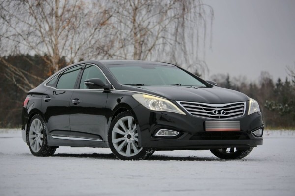 «Отъездил десять лет и ни на секунду не пожалел!». Белорус о владении корейским бизнес-седаном Hyundai Grandeur