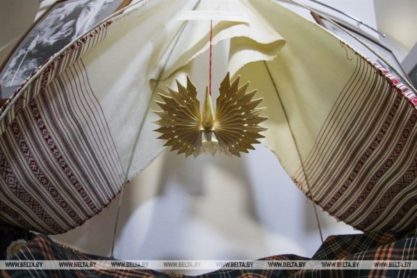 Самобытную культуру Пинско-Ивацевичского региона представили в Художественном музее Бреста Самобытную культуру Пинско-Ивацевичского региона представили в Художественном музее Бреста