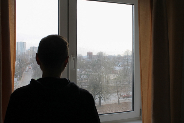 «Я вешу 38 кг»: белорус довел до истощения шумный кондиционер соседей