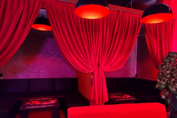 Не пропусти жаркую НОВОГОДНЮЮ вечеринку в ночном клубе «Reflex» в Бресте