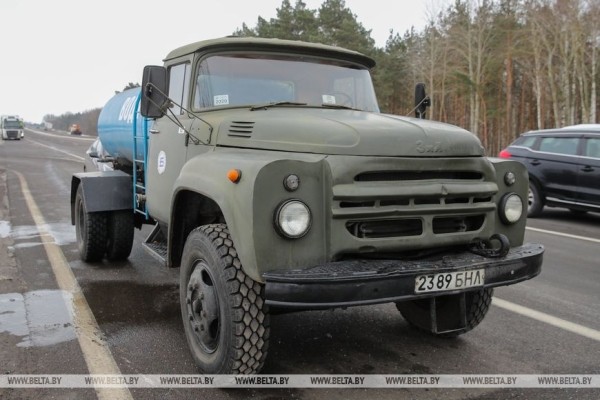 Очередь из фур на подъезде к «Козловичам» растянулась более чем на 30 км