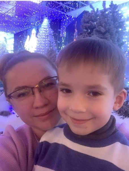 Стала бабушкой, а через месяц — мамой. Поговорили с бабушками «немного за 35» Стала бабушкой, а через месяц — мамой. Поговорили с бабушками «немного за 35»