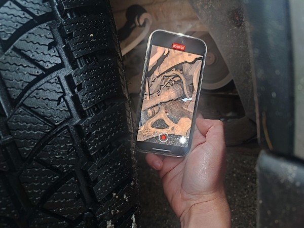 Год не может расстаться с машиной. Белорус продаёт 15-летний Volvo XC90, а никто не берёт! Почему?