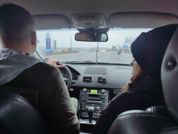 Год не может расстаться с машиной. Белорус продаёт 15-летний Volvo XC90, а никто не берёт! Почему?