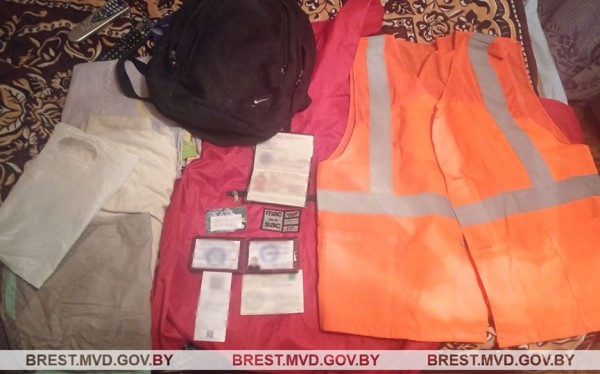 У жителя Барановичей из камеры хранения в магазине украли рюкзак