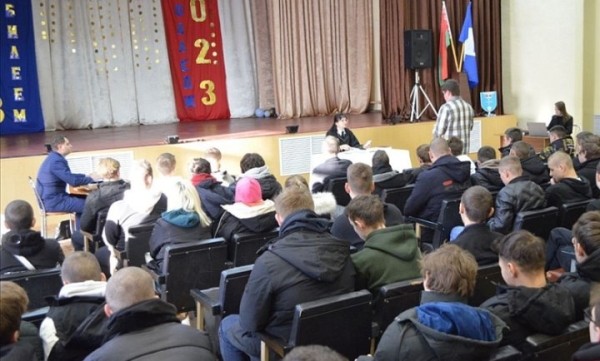 За уклонение от мероприятий по призыву в Лунинце публично судили жителя района За уклонение от мероприятий по призыву в Лунинце публично судили жителя района