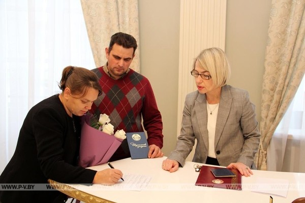 В семье пинчан родился 14-й ребёнок В семье пинчан родился 14-й ребёнок