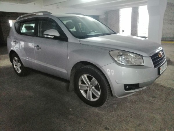 В Беларуси на аукцион выставили Geely по бросовой цене. Что за машина и в каком состоянии?