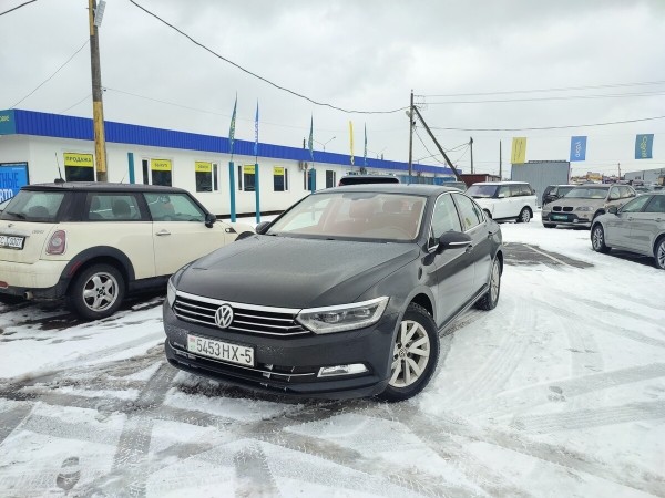 Этот «Пассат» в продаже уже несколько месяцев. И никто не звонит! Что не так с машиной? Этот «Пассат» в продаже уже несколько месяцев. И никто не звонит! Что не так с машиной?