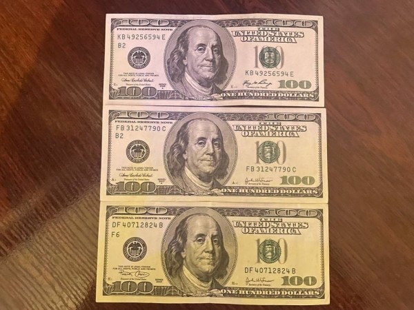 Директор государственной СТО брал взятки у ИПэшника, который арендовал площади. Схема была простой Директор государственной СТО брал взятки у ИПэшника, который арендовал площади. Схема была простой