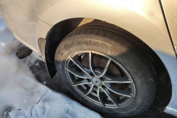 Что делать, если на скорости лопнула шина