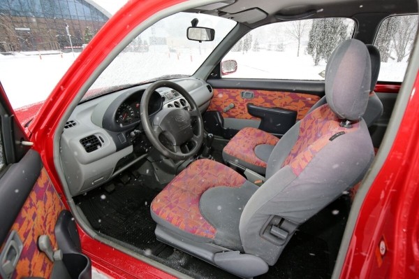 «В Германии хотели сдать на металлолом. А я купил!» Белорус о пригоне «непроходного» Nissan Micra