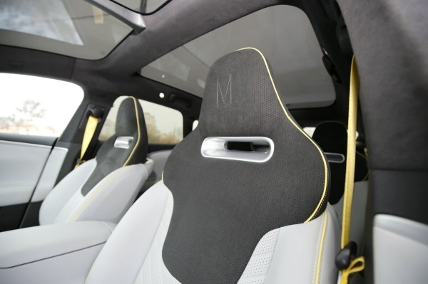 «Когда грянули морозы, заряда гарантированно хватало на 400 км». Белорус о владении роскошным «китайцем» Avatr 11